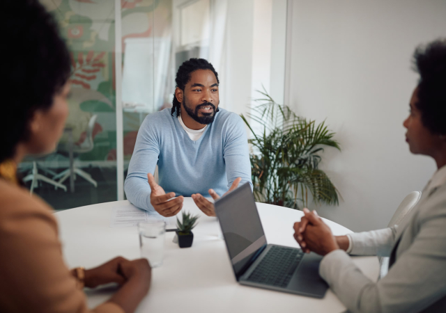 Por que Contratar um RH Terceirizado para sua Empresa: Vantagens e Benefícios